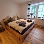 Rosenzauber Kraxler Paerchen Apartment *