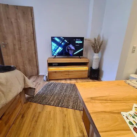 Rosenzauber Kraxler Paerchen Apartment Weissenstadt