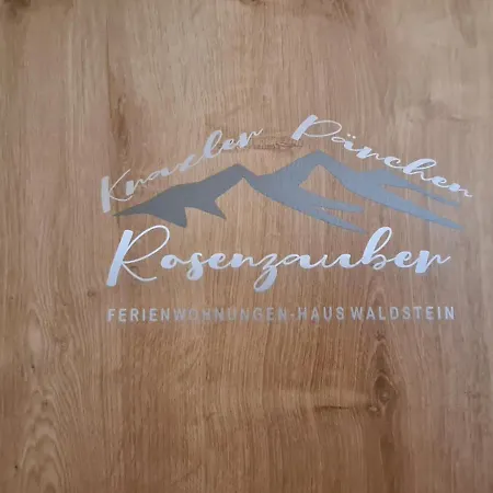 Rosenzauber Kraxler Paerchen Lejlighed *