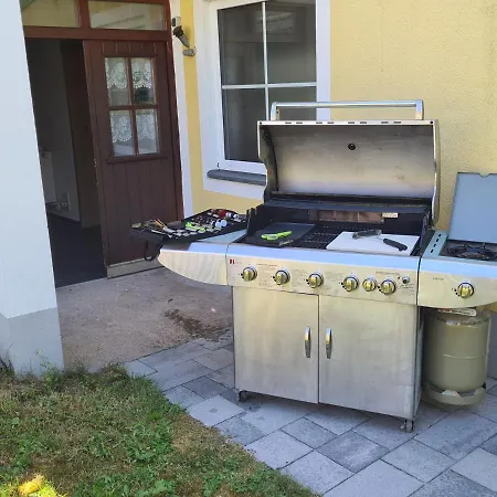 Rosenzauber Kraxler Paerchen Apartment