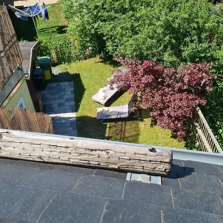 Rosenzauber Kraxler Paerchen Apartment Weissenstadt